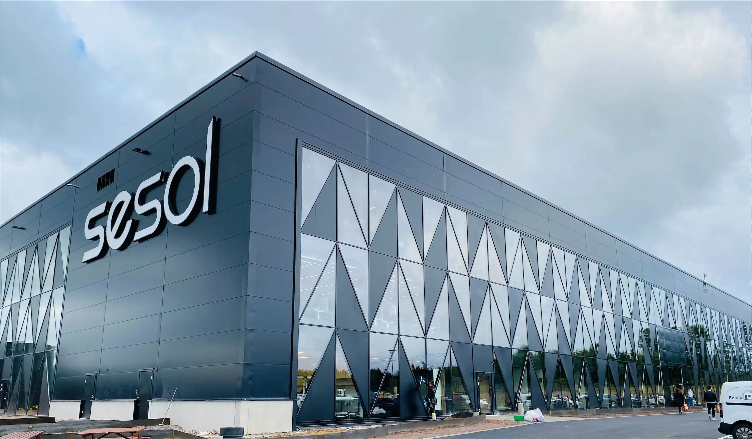 Fasad av huvudkontor The Park