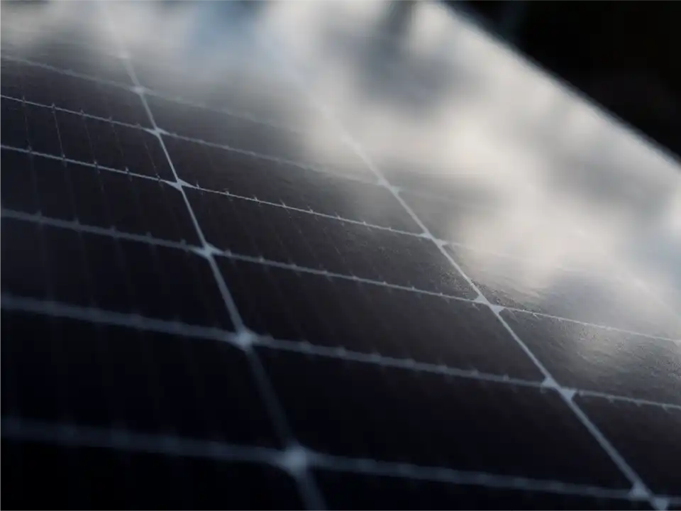 Miljöbild LONGi solpanel