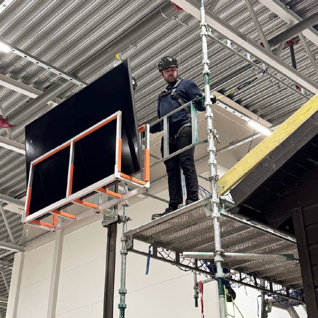 Panellift för säkrare solcellsmontage