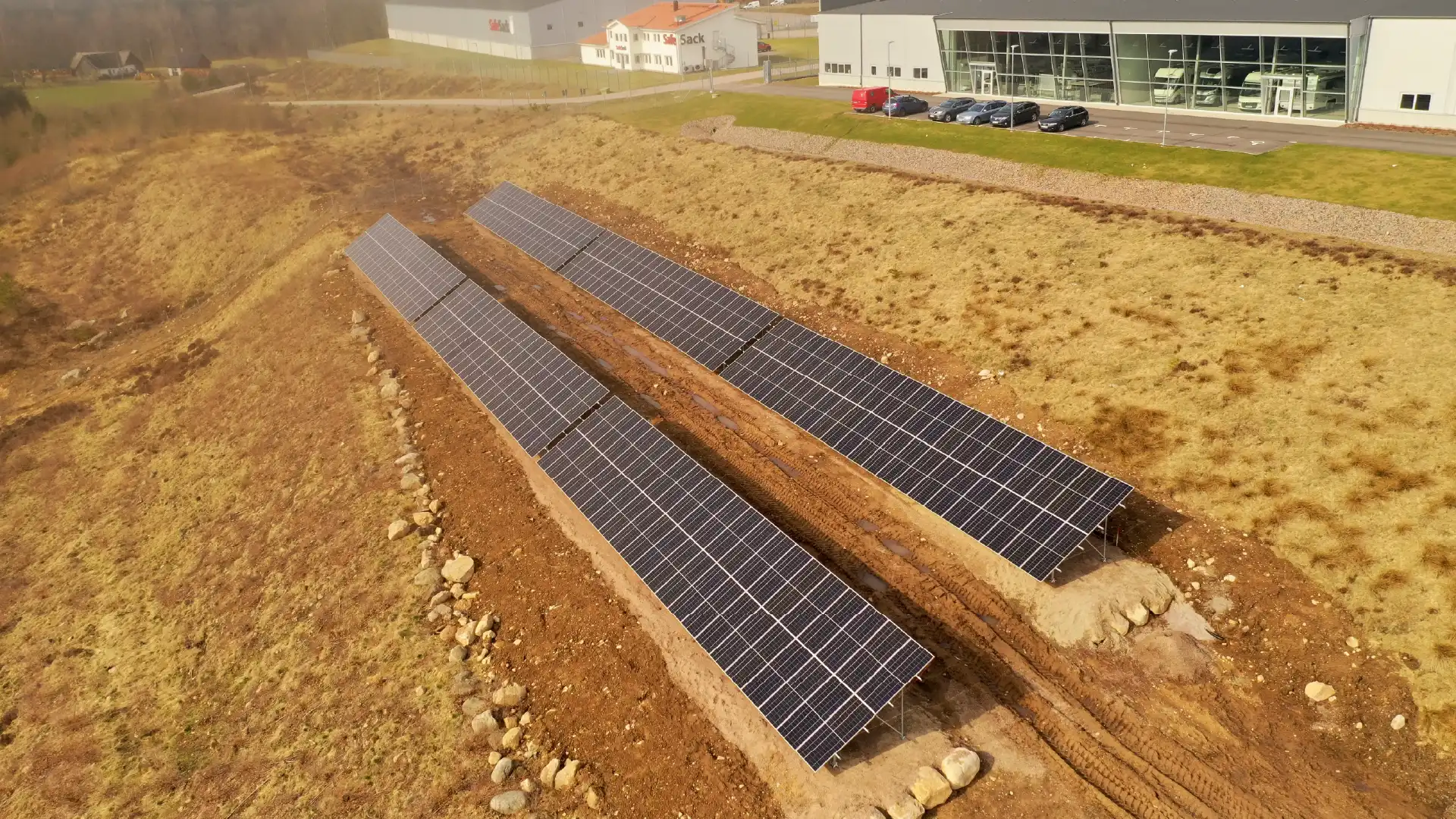 Markanläggning solpaneler